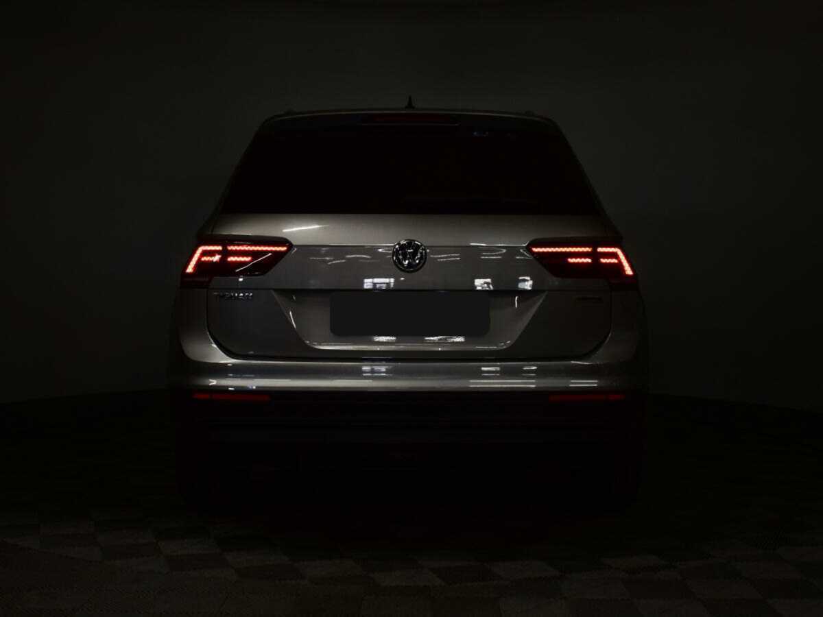 Volkswagen Tiguan б/у, 2018, Роботизированная. Фото: #7
