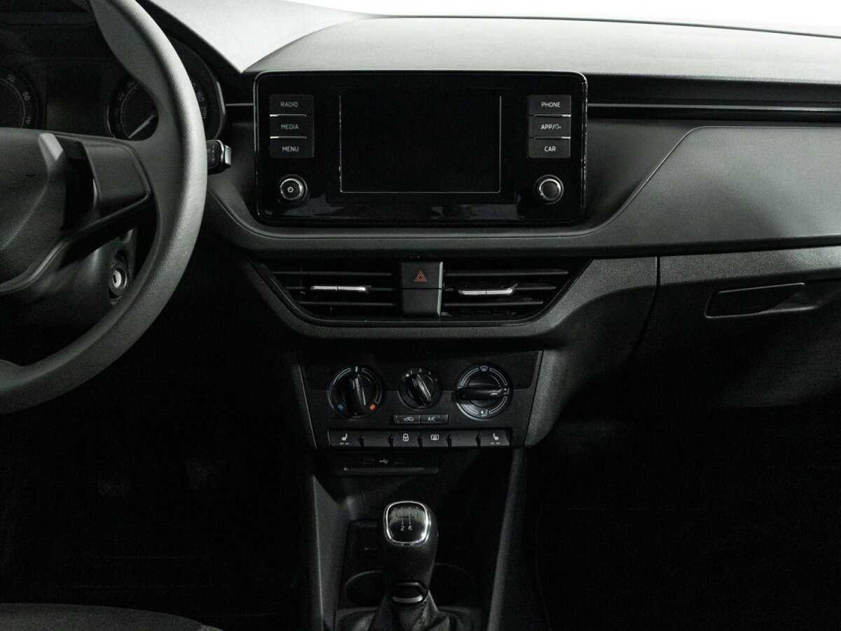Skoda Rapid б/у, 2020, Механическая. Фото: #13
