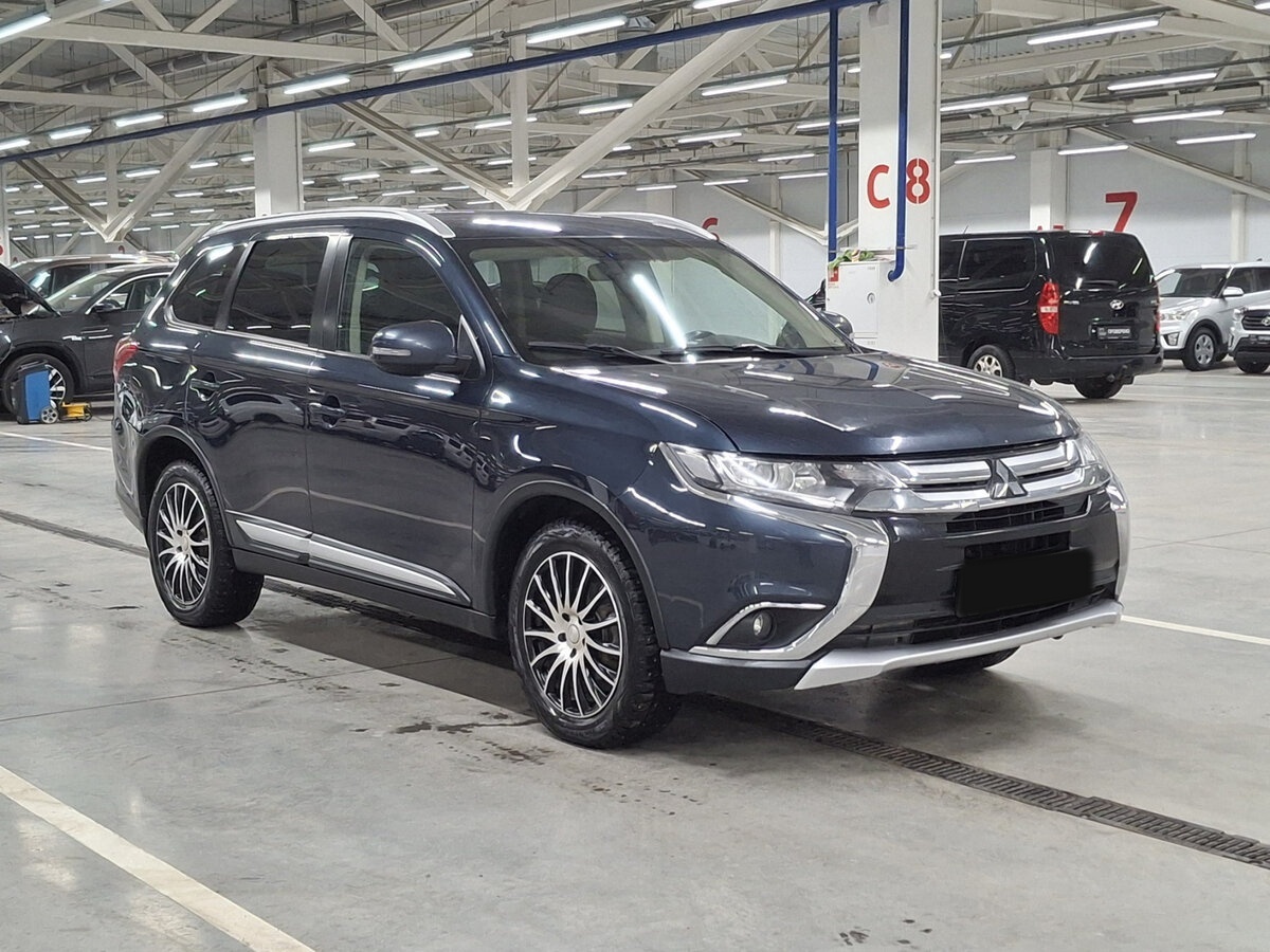 Mitsubishi Outlander б/у, 2017, Вариатор. Фото: #2