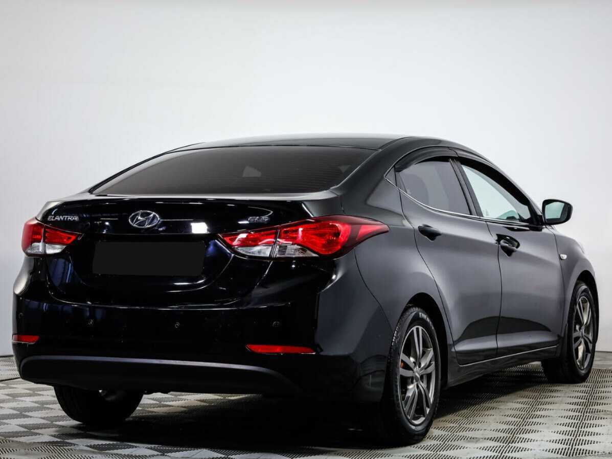Hyundai Elantra б/у, 2015, Механическая. Фото: #3