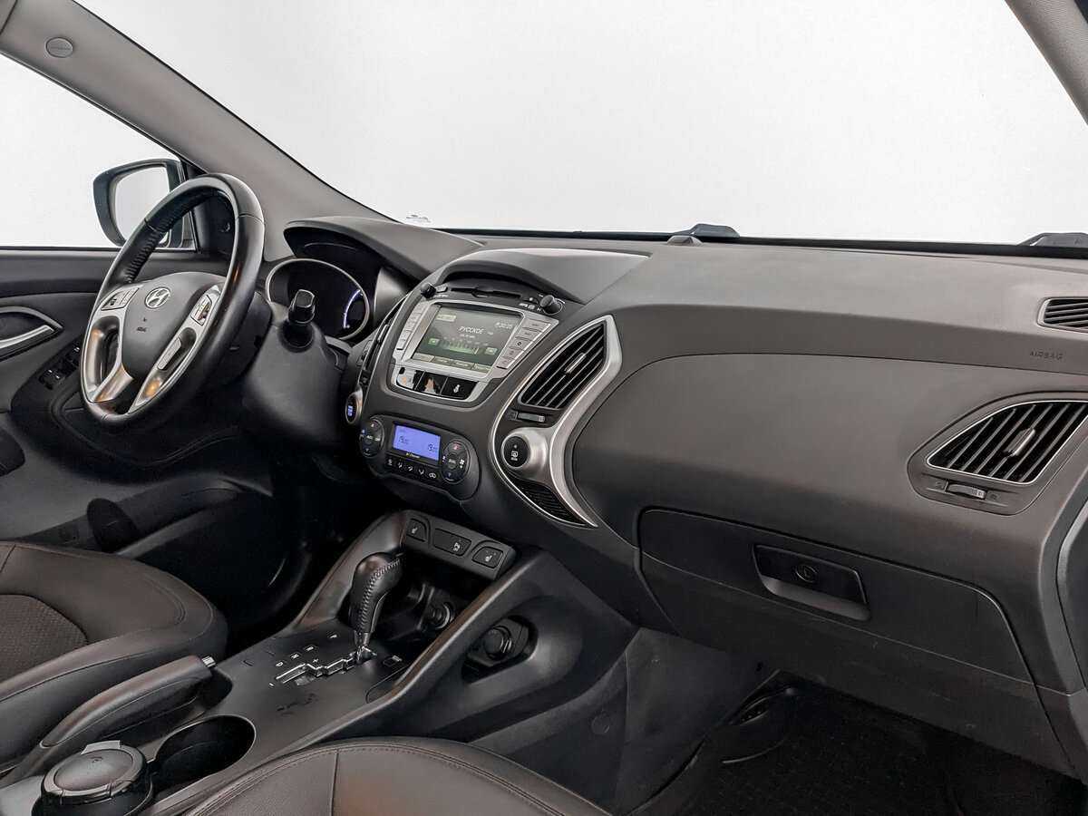 Hyundai ix35 б/у, 2012, Автоматическая. Фото: #8