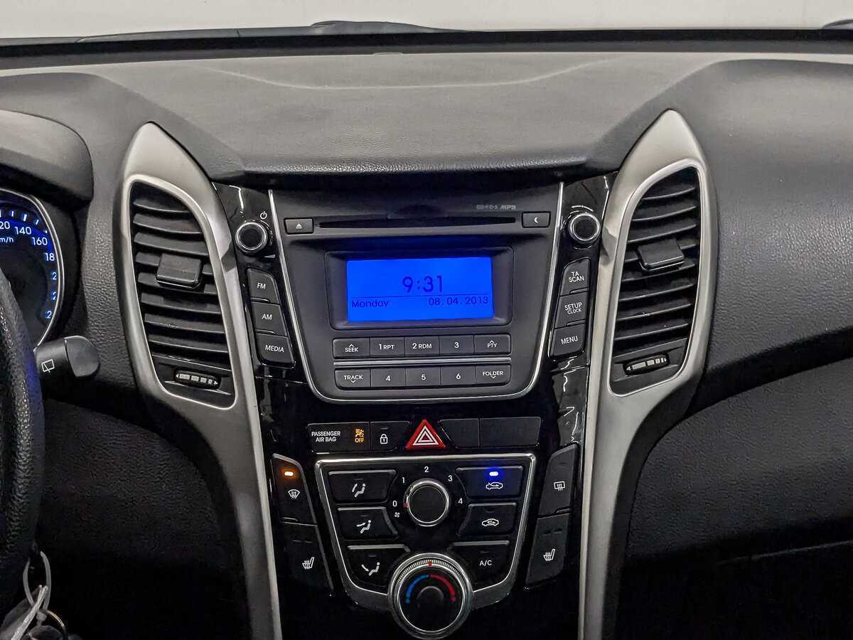 Hyundai i30 б/у, 2015, Автоматическая. Фото: #16