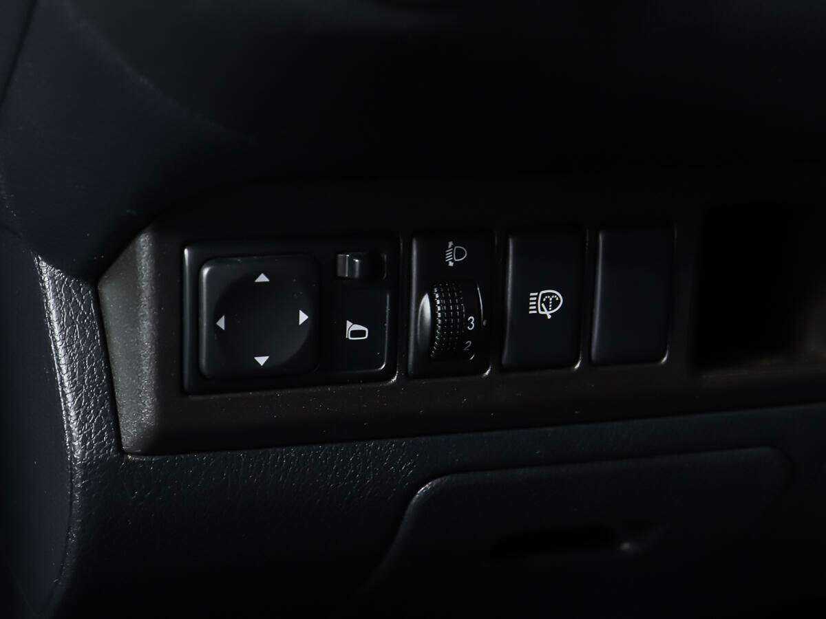 Nissan Note б/у, 2012, Автоматическая. Фото: #10