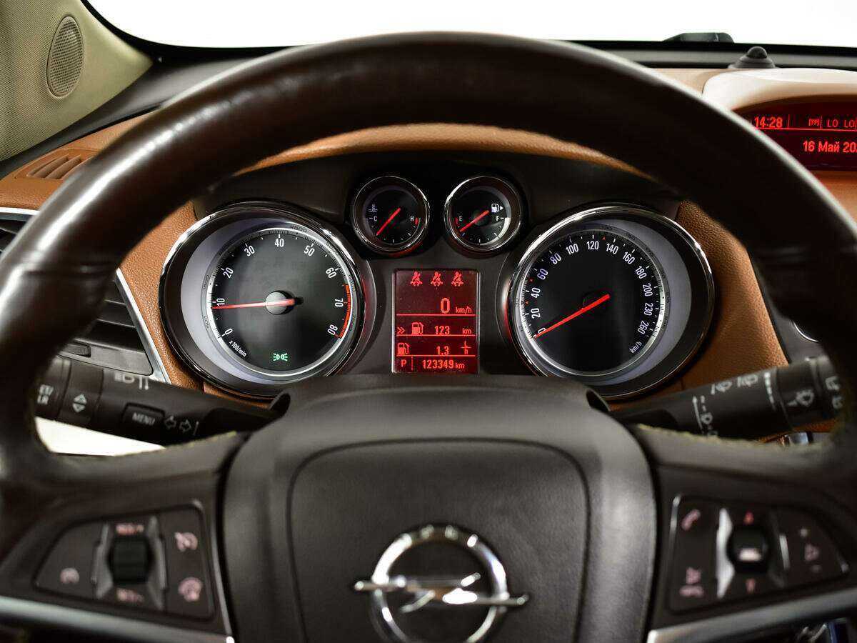 Opel Mokka б/у, 2013, Автоматическая. Фото: #10