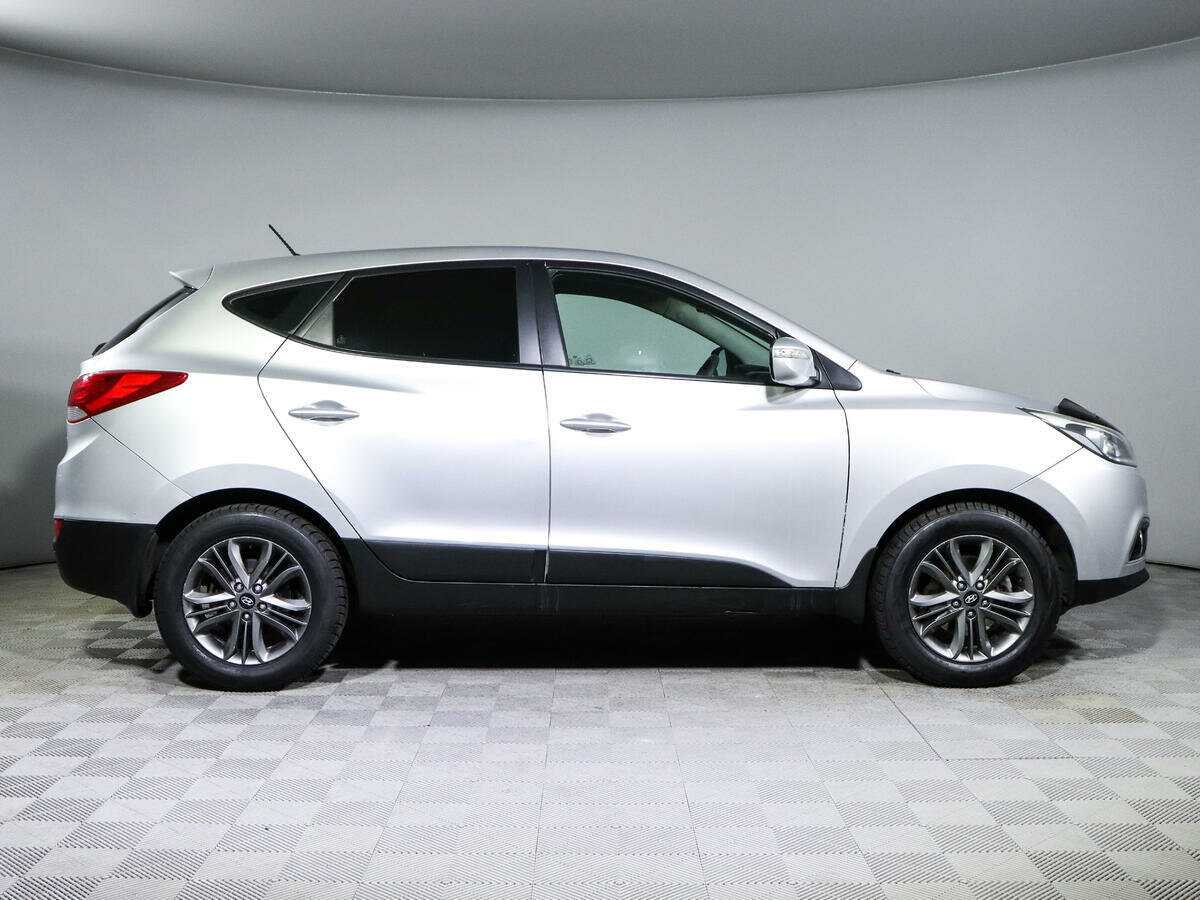 Hyundai ix35 б/у, 2014, Автоматическая. Фото: #3