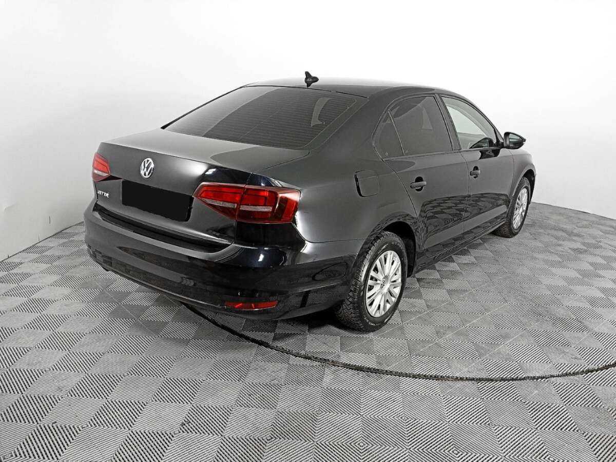 Volkswagen Jetta б/у, 2018, Автоматическая. Фото: #3
