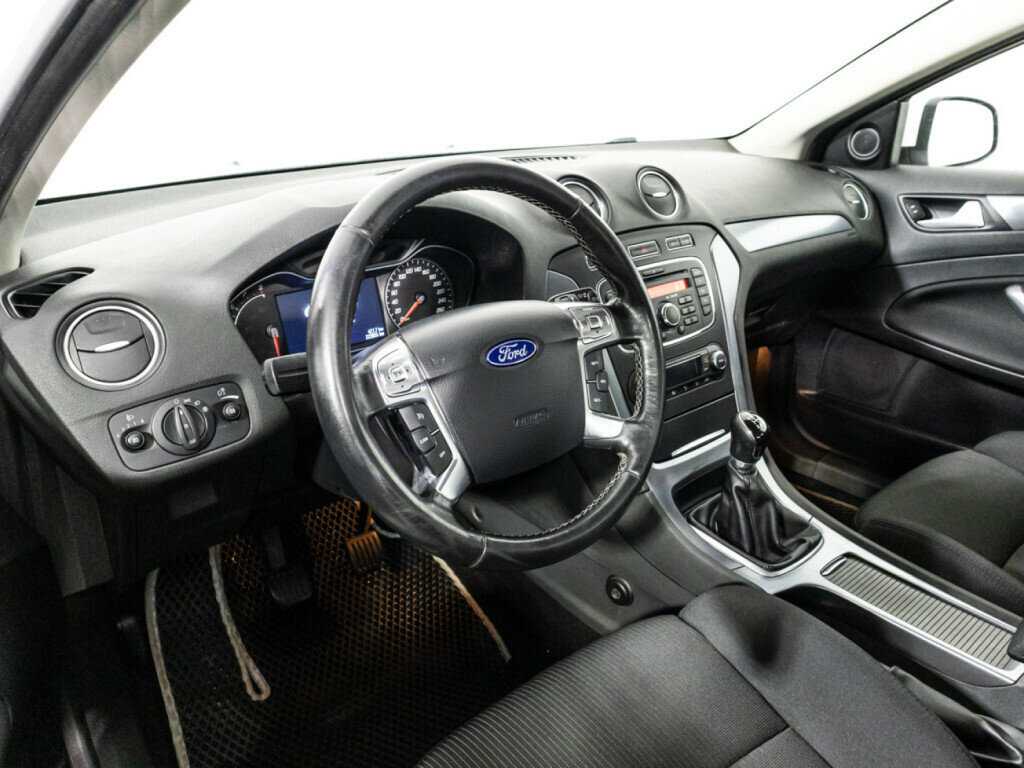 Ford Mondeo б/у, 2014, Механическая. Фото: #10
