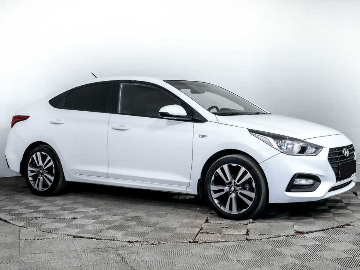Hyundai Solaris б/у, 2018, Автоматическая. Фото: #2