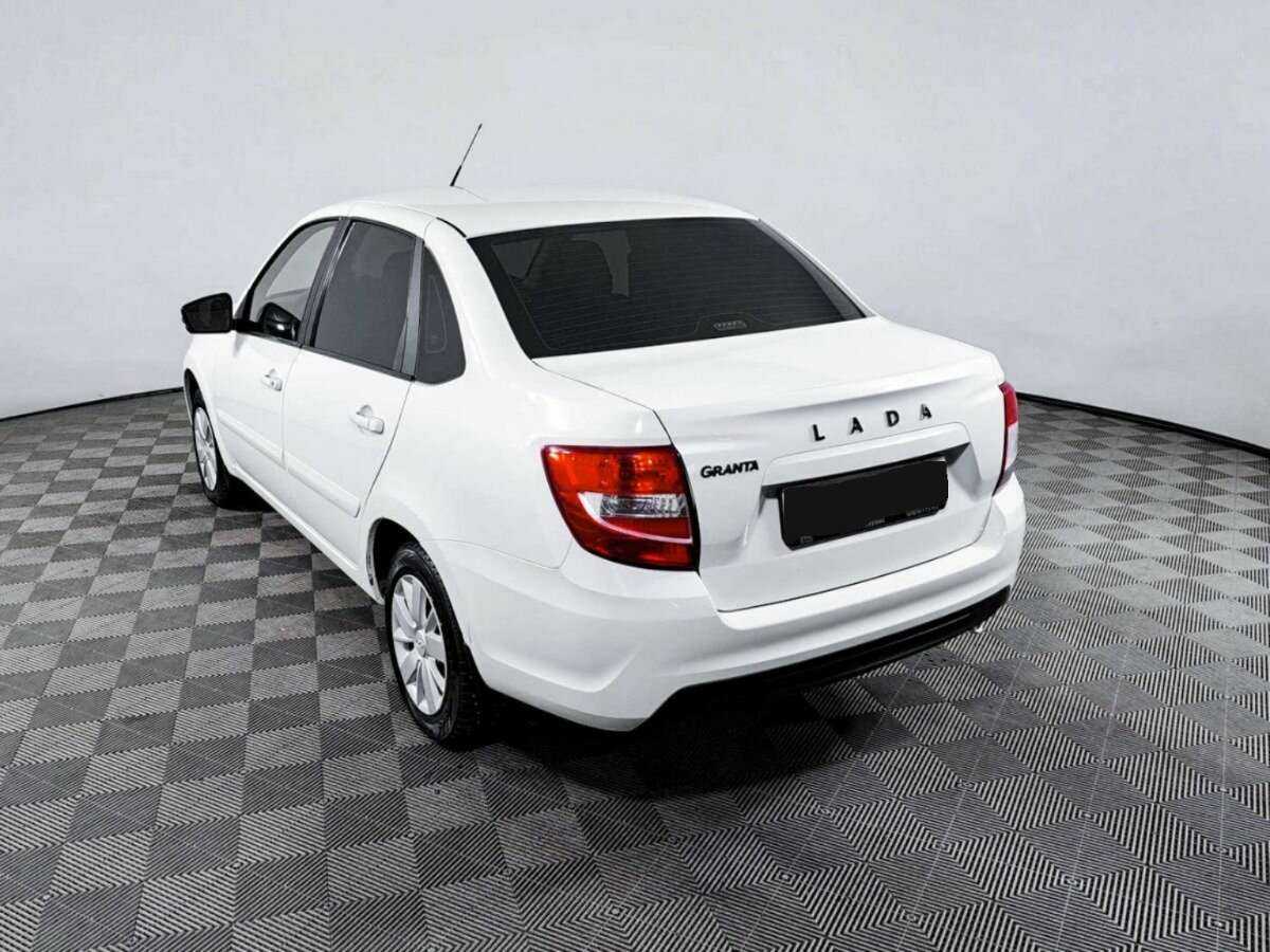 Lada (ВАЗ) Granta б/у, 2020, Механическая. Фото: #6