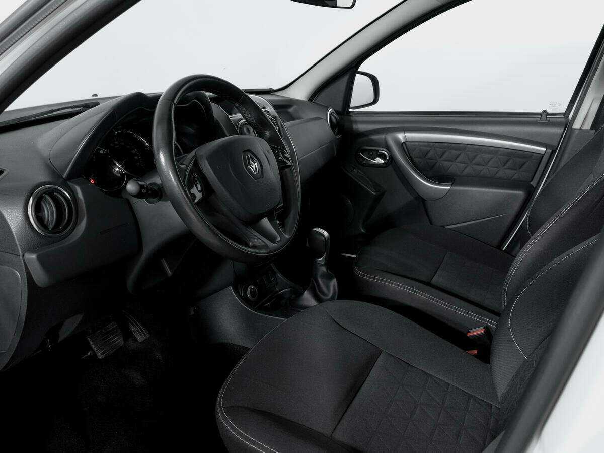 Renault Duster б/у, 2018, Автоматическая. Фото: #14