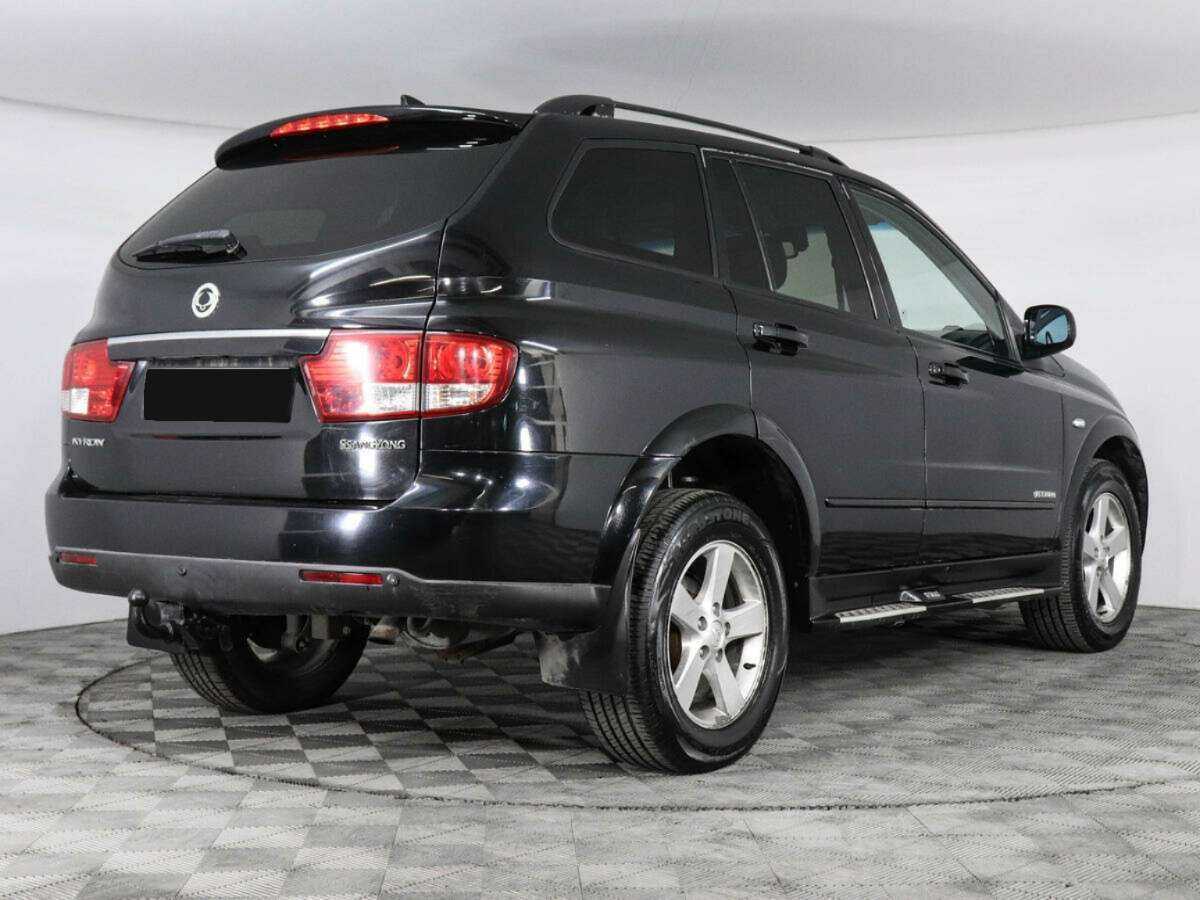 SsangYong Kyron б/у, 2013, Автоматическая. Фото: #2