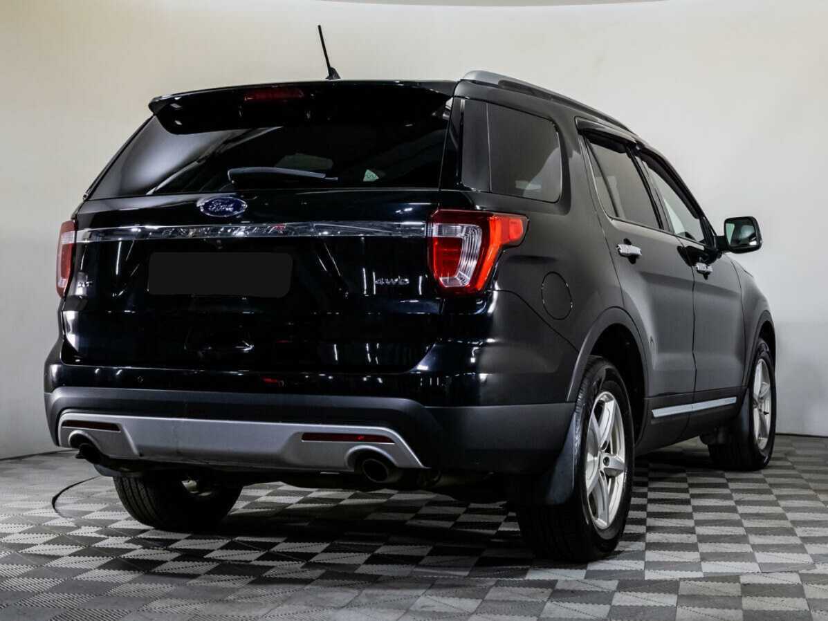 Ford Explorer б/у, 2017, Автоматическая. Фото: #3