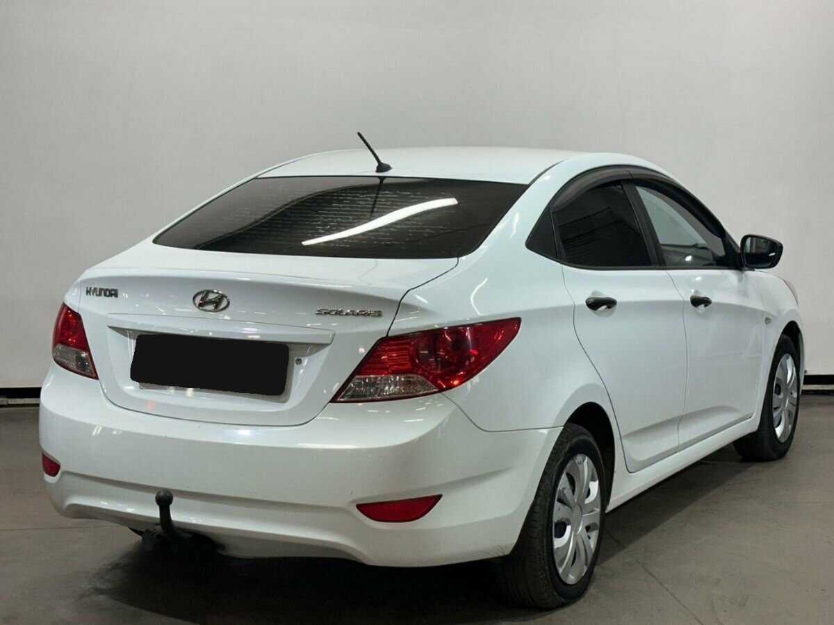 Hyundai Solaris б/у, 2014, Механическая. Фото: #4