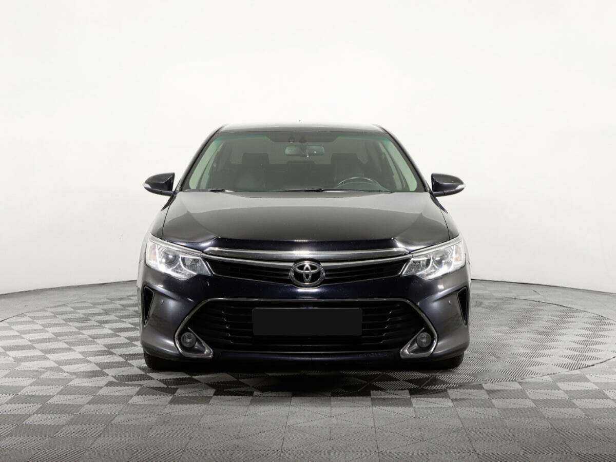 Toyota Camry б/у, 2017, Автоматическая. Фото: #1