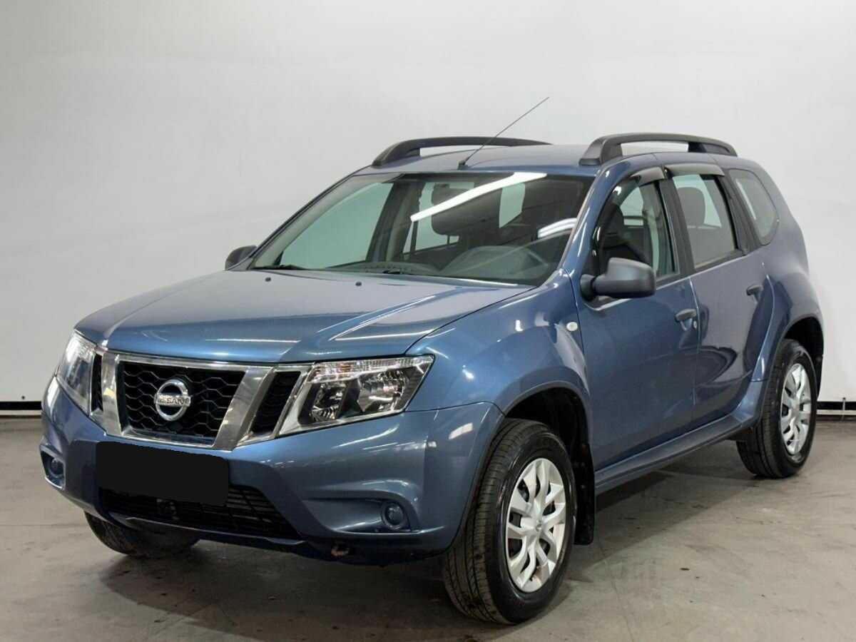 Nissan Terrano б/у, 2014, Механическая. Посмотреть фото