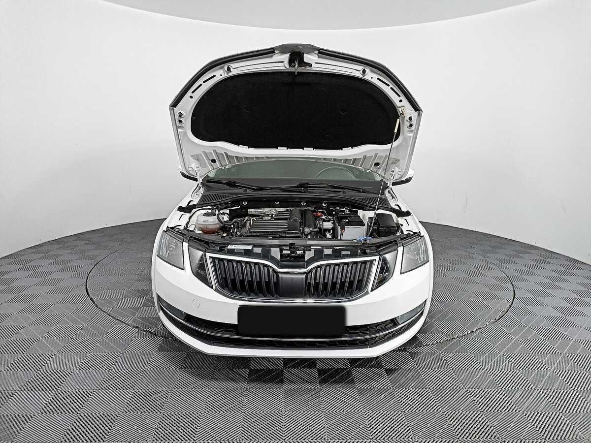 Skoda Octavia б/у, 2020, Роботизированная. Фото: #8