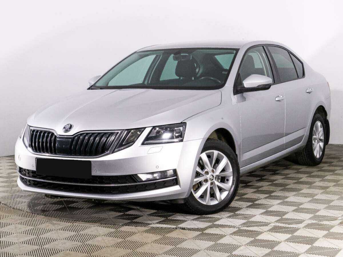 Skoda Octavia б/у, 2018, Роботизированная. Посмотреть фото