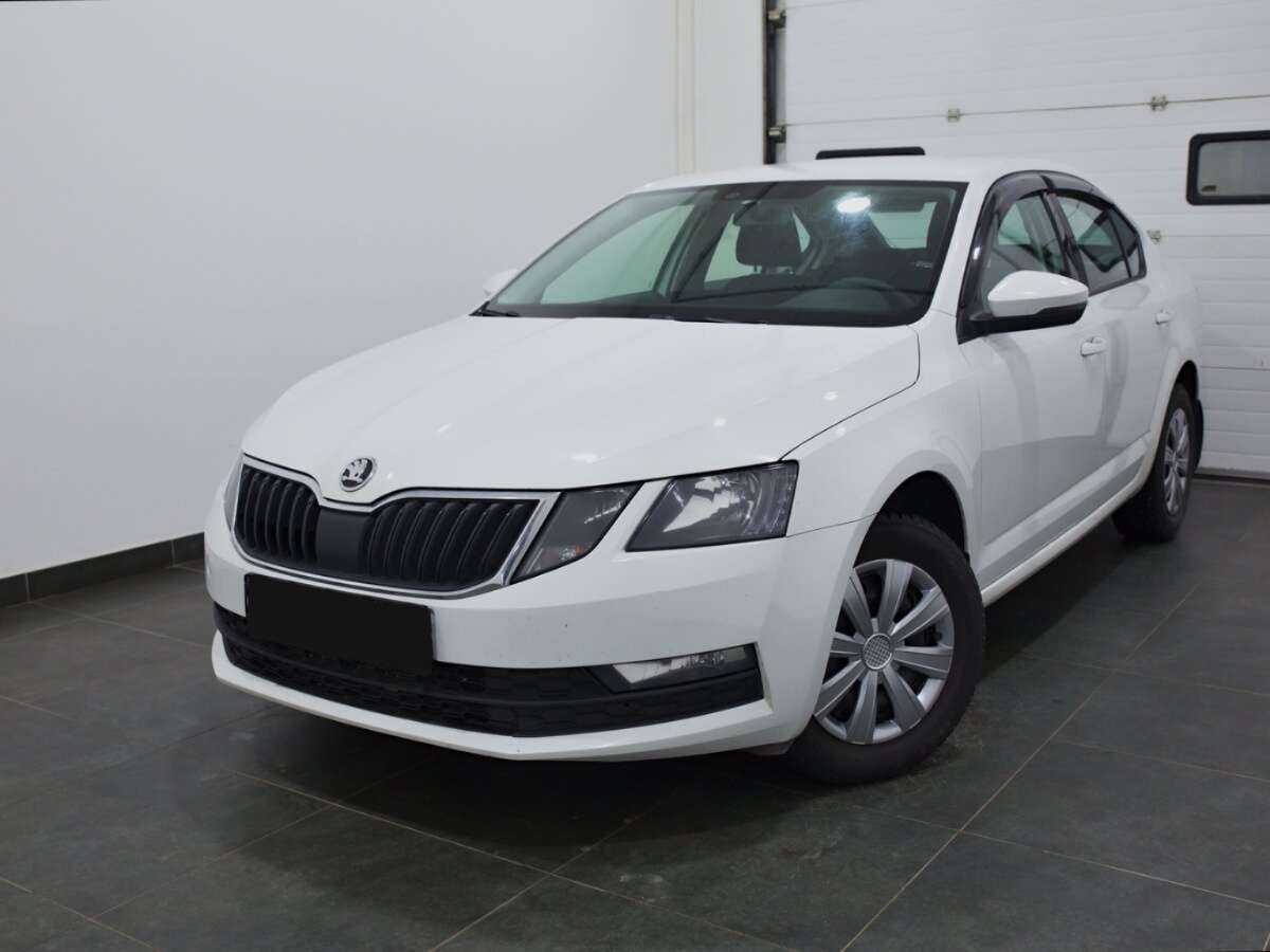 Skoda Octavia б/у, 2019, Механическая. Посмотреть фото