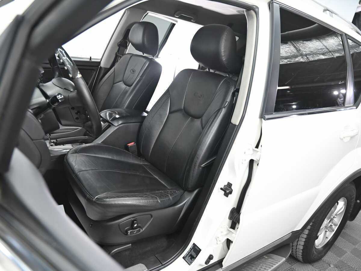 SsangYong Rexton б/у, 2013, Автоматическая. Фото: #7