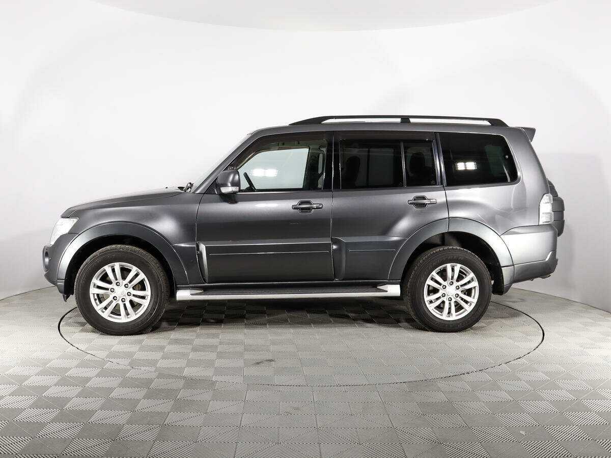 Mitsubishi Pajero б/у, 2012, Автоматическая. Фото: #3