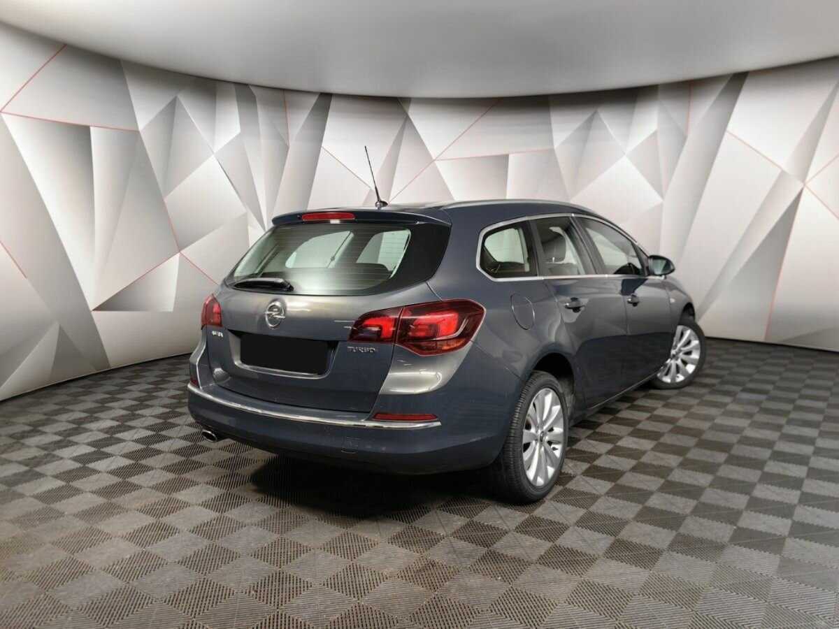 Opel Astra б/у, 2014, Автоматическая. Фото: #1
