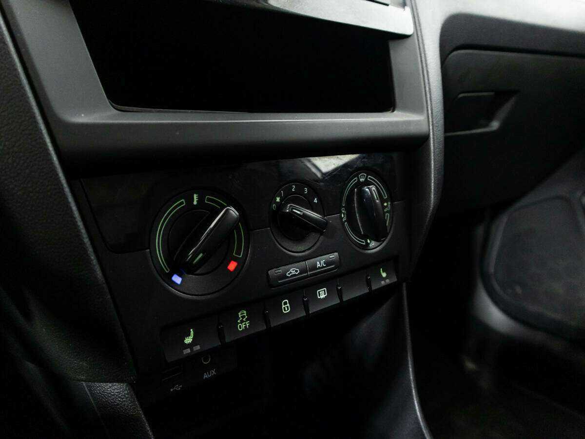 Skoda Rapid б/у, 2017, Механическая. Фото: #14