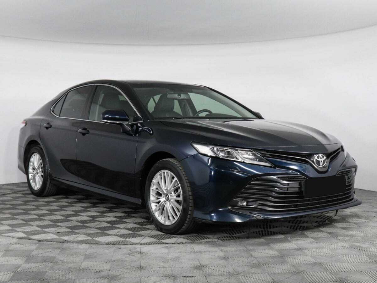 Toyota Camry б/у, 2018, Автоматическая. Фото: #2