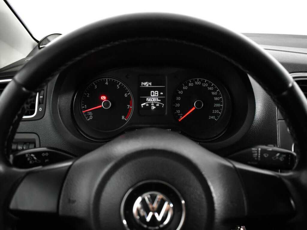 Volkswagen Polo б/у, 2015, Механическая. Фото: #10