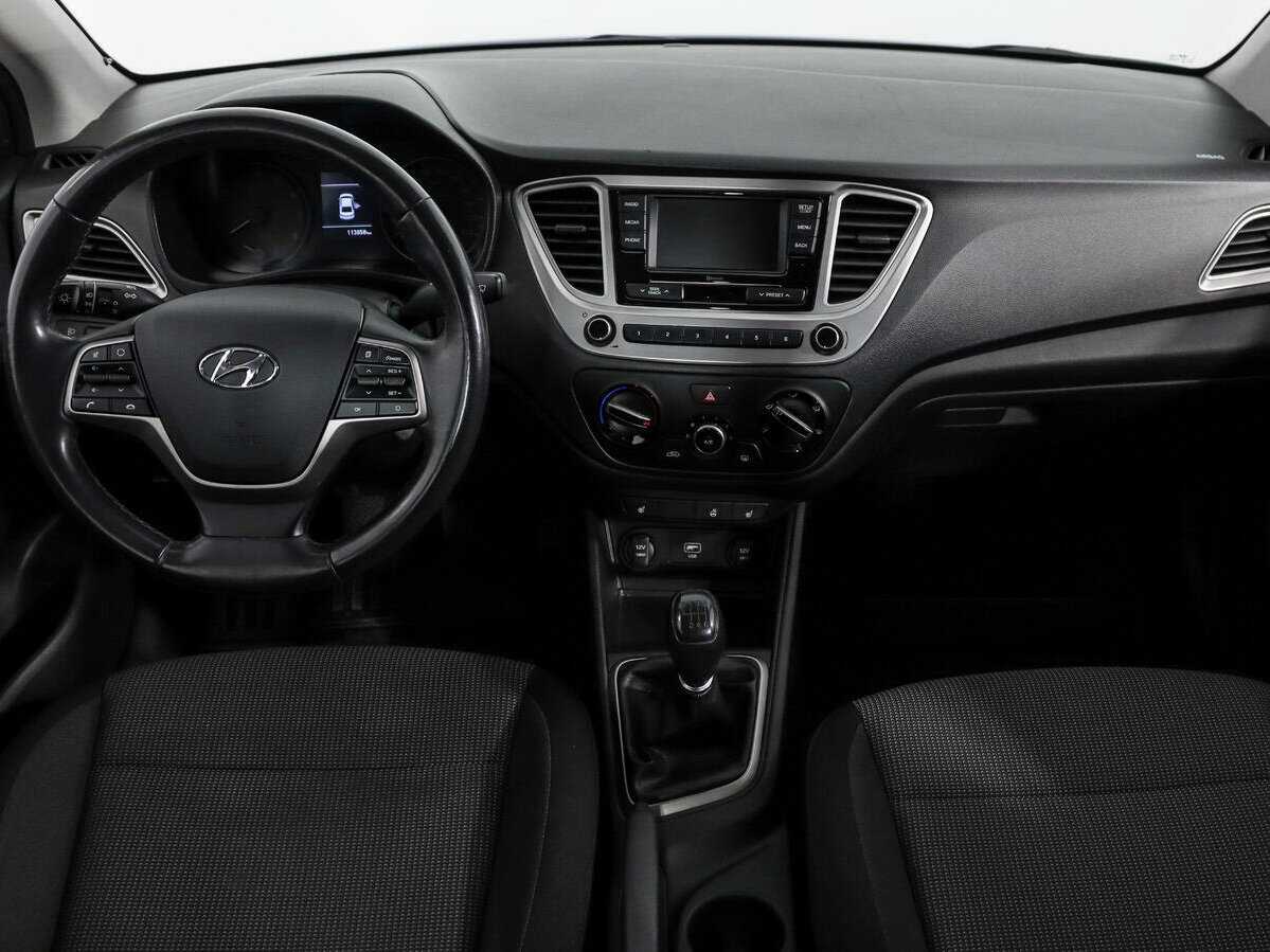 Hyundai Solaris б/у, 2019, Механическая. Фото: #12