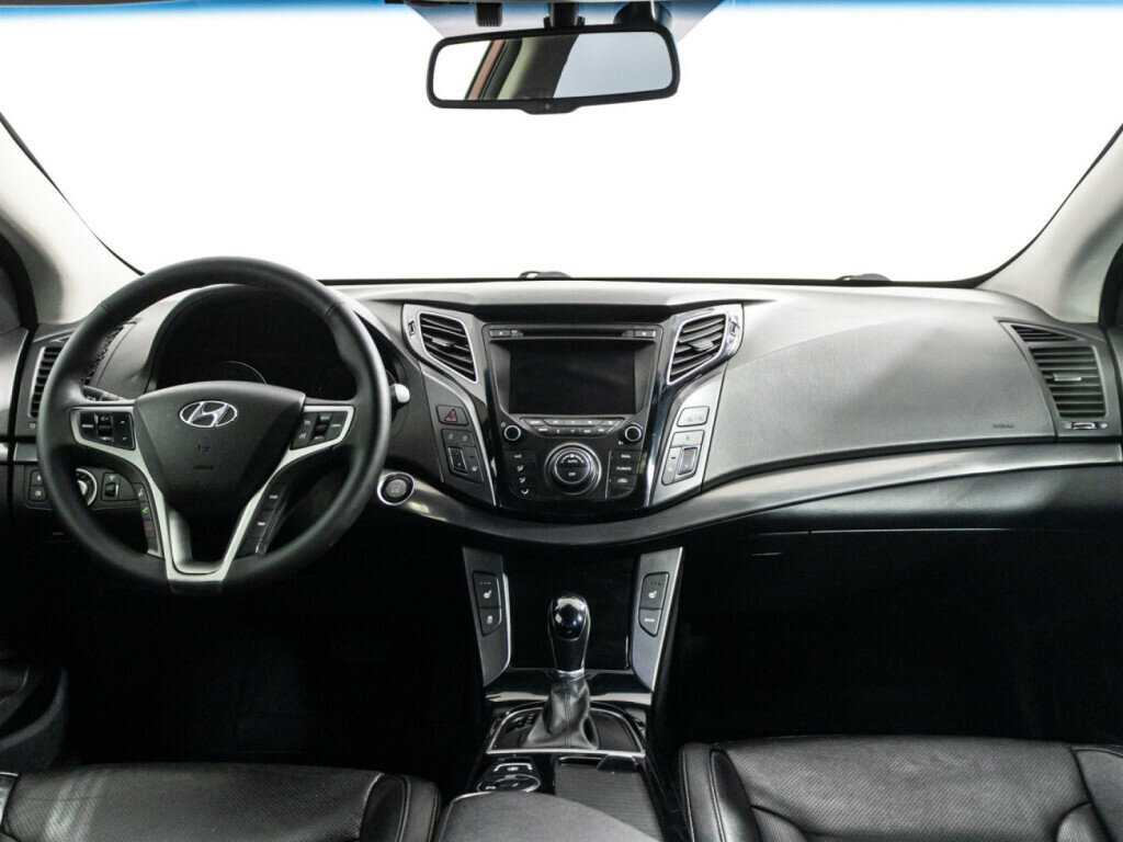 Hyundai i40 б/у, 2013, Автоматическая. Фото: #12