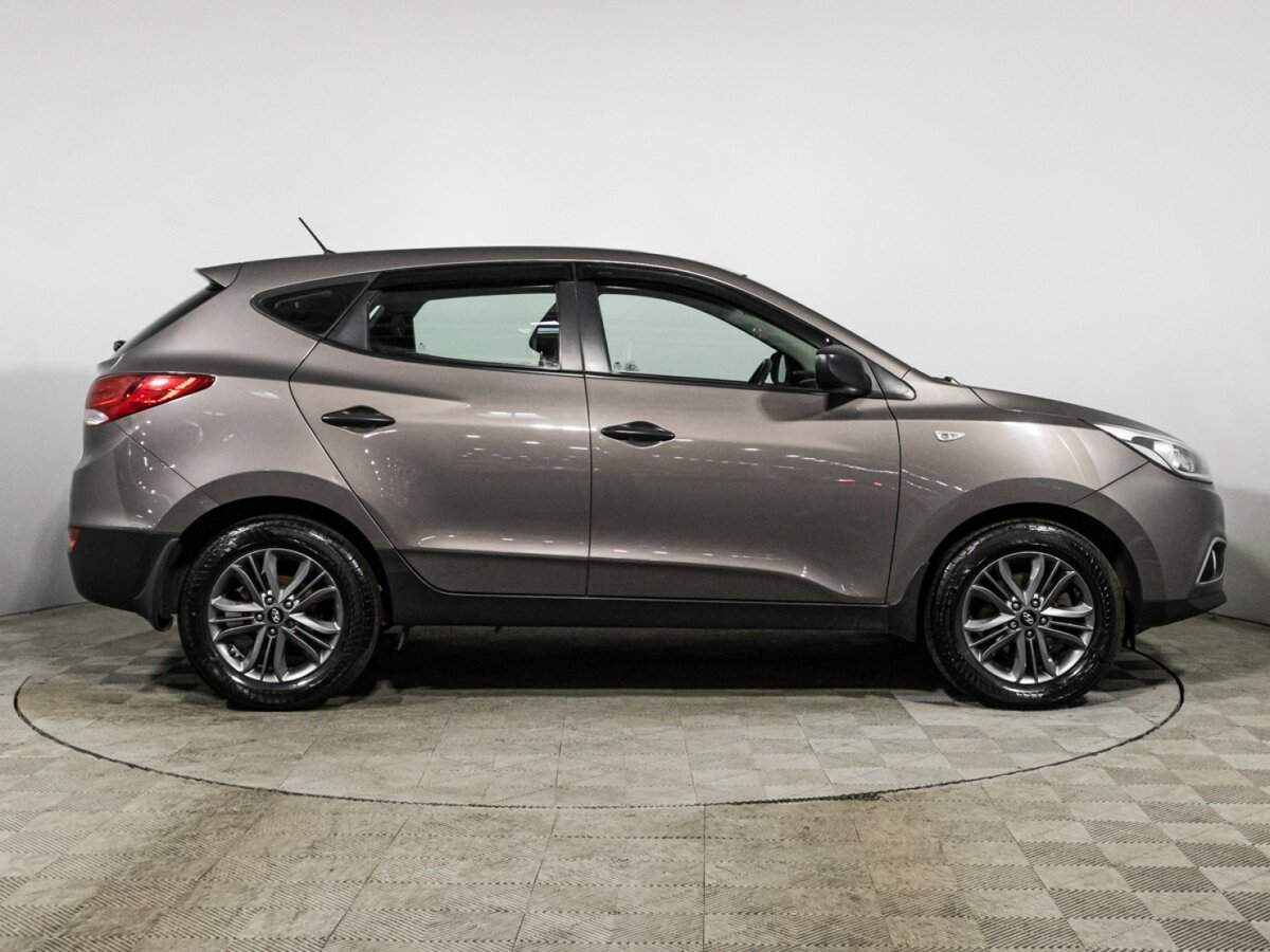 Hyundai ix35 б/у, 2013, Автоматическая. Фото: #3