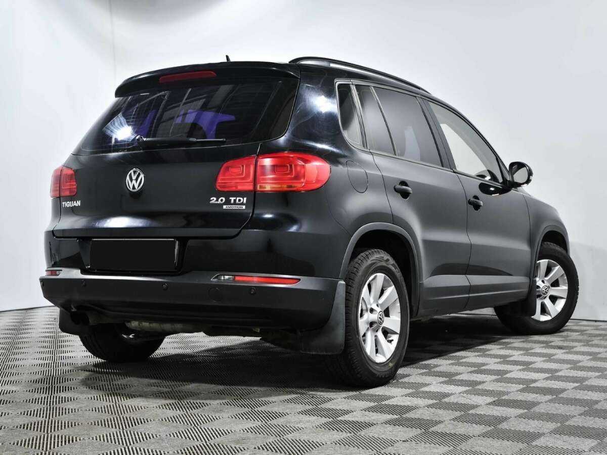 Volkswagen Tiguan б/у, 2013, Автоматическая. Фото: #3
