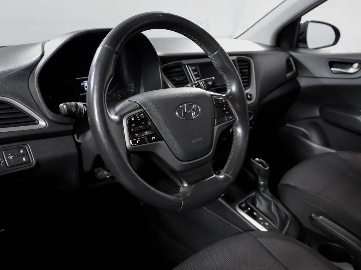 Hyundai Solaris б/у, 2018, Автоматическая. Фото: #11