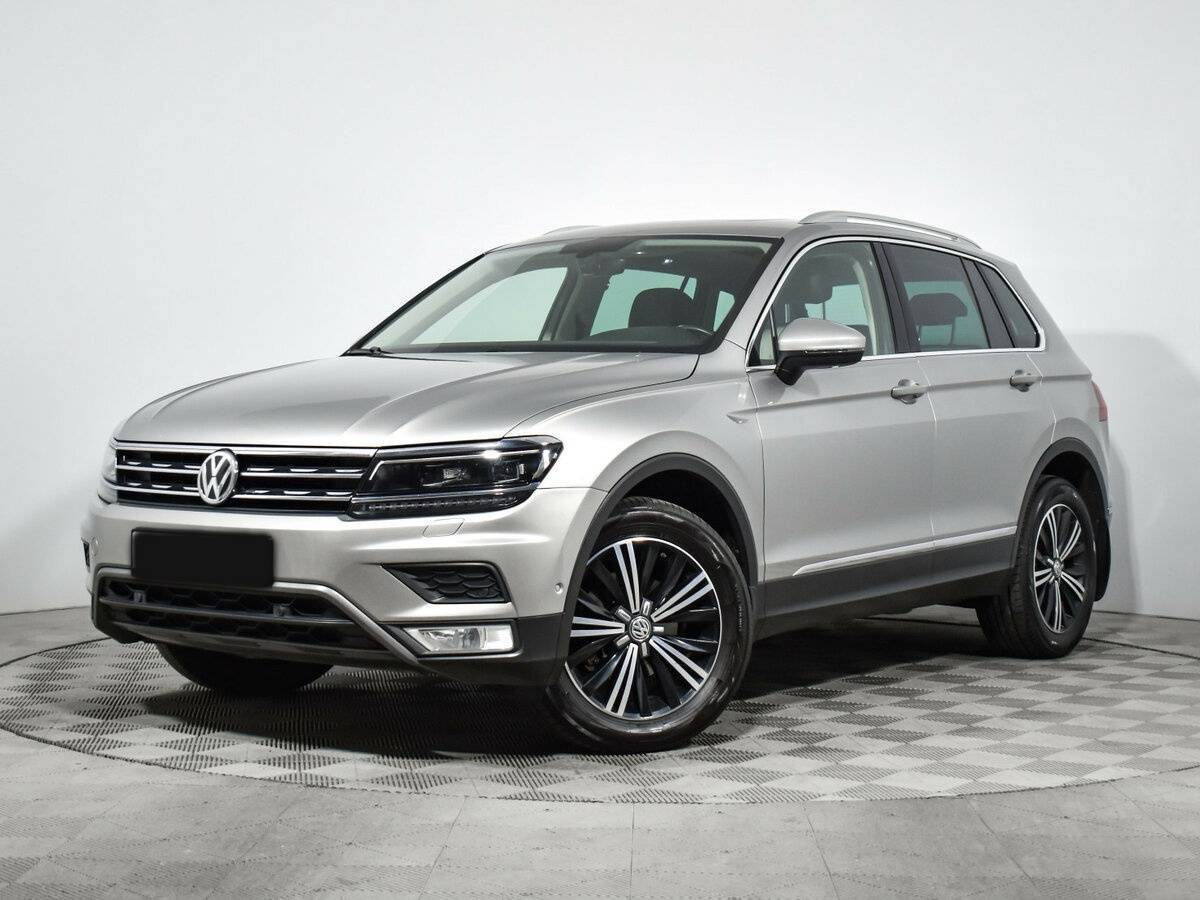 Volkswagen Tiguan б/у, 2017, Роботизированная. Фото: #0