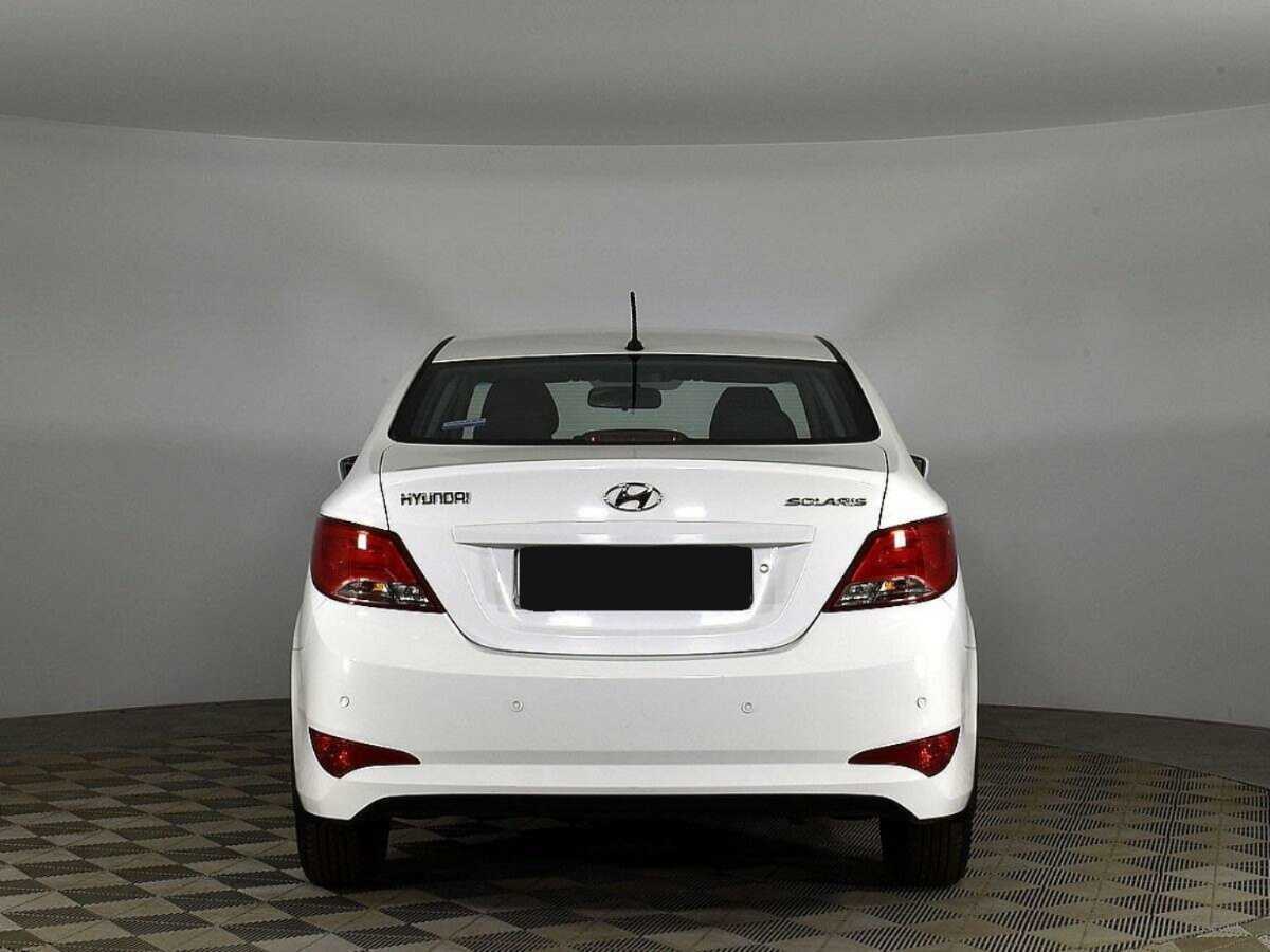 Hyundai Solaris б/у, 2014, Автоматическая. Фото: #3