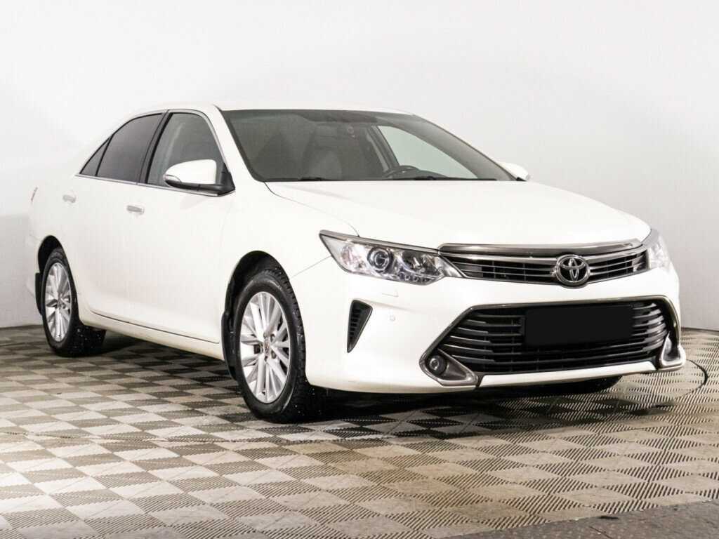Toyota Camry б/у, 2015, Автоматическая. Фото: #2