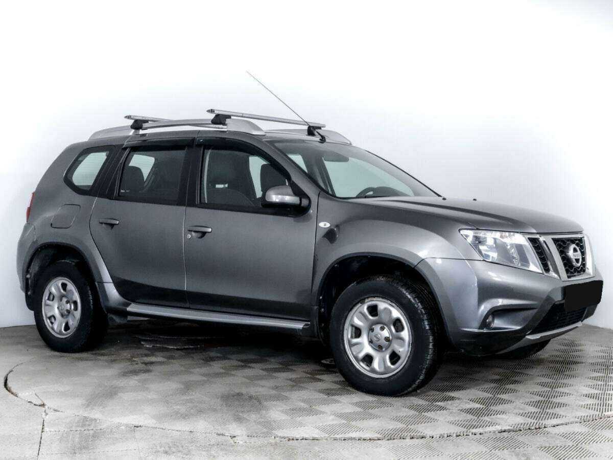 Nissan Terrano б/у, 2017, Автоматическая. Фото: #2