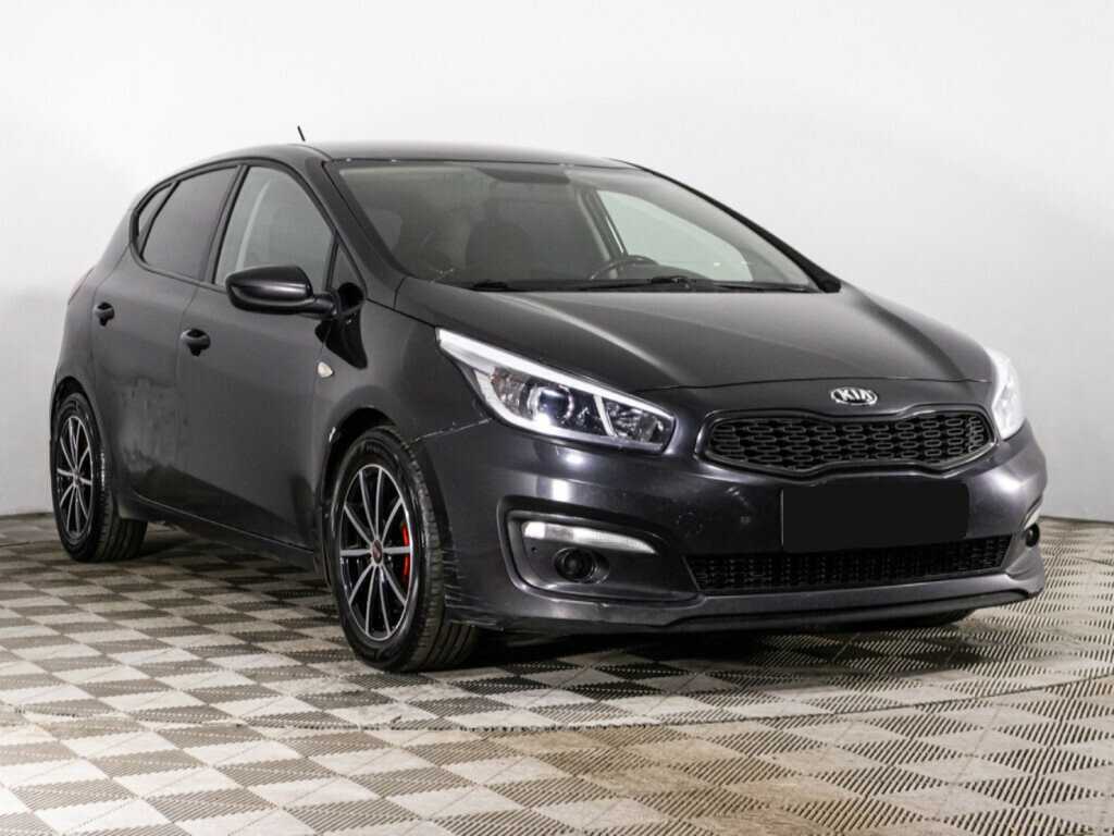 Kia Ceed б/у, 2015, Механическая. Фото: #2