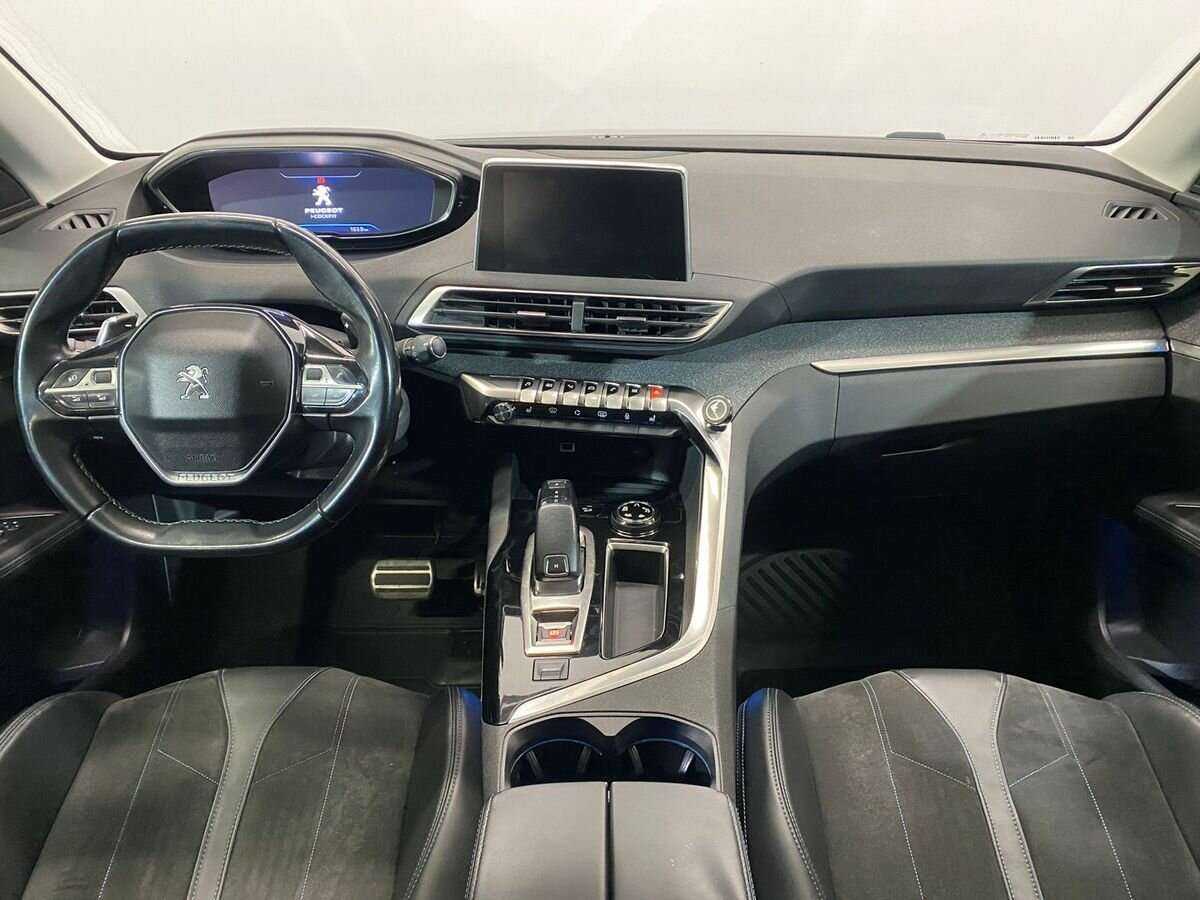 Peugeot 3008 б/у, 2018, Автоматическая. Фото: #8