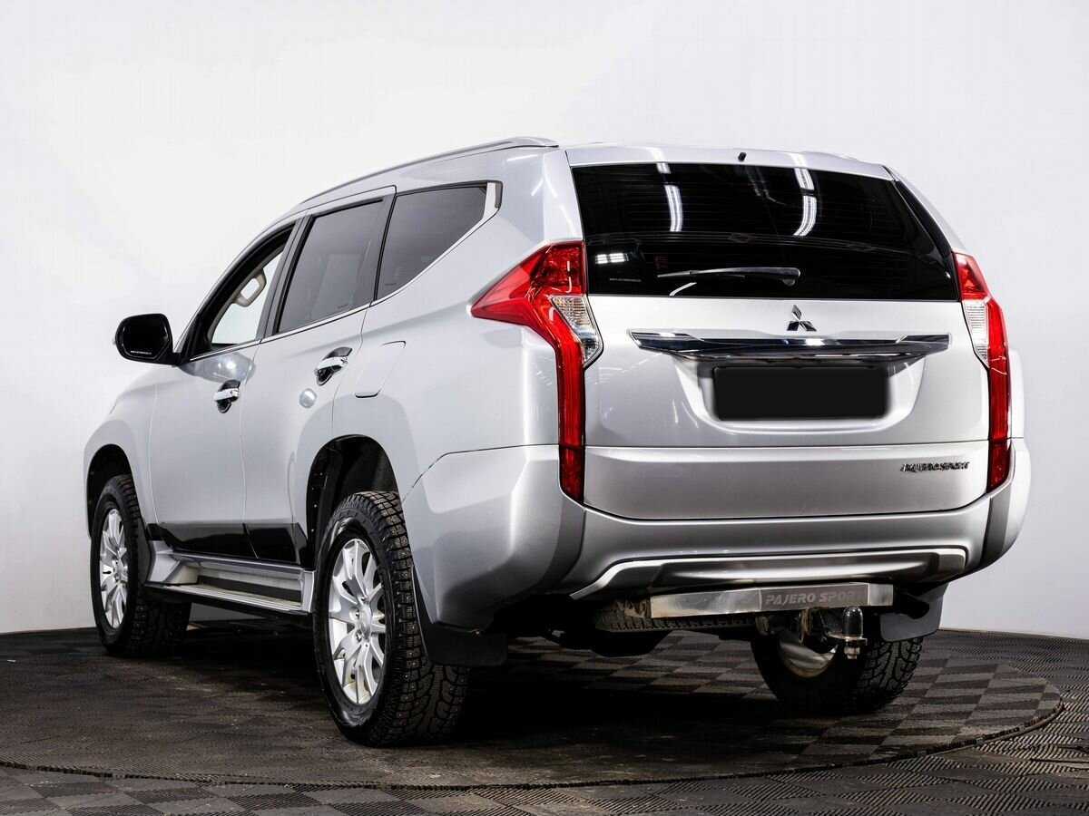 Mitsubishi Pajero Sport б/у, 2017, Механическая. Фото: #3