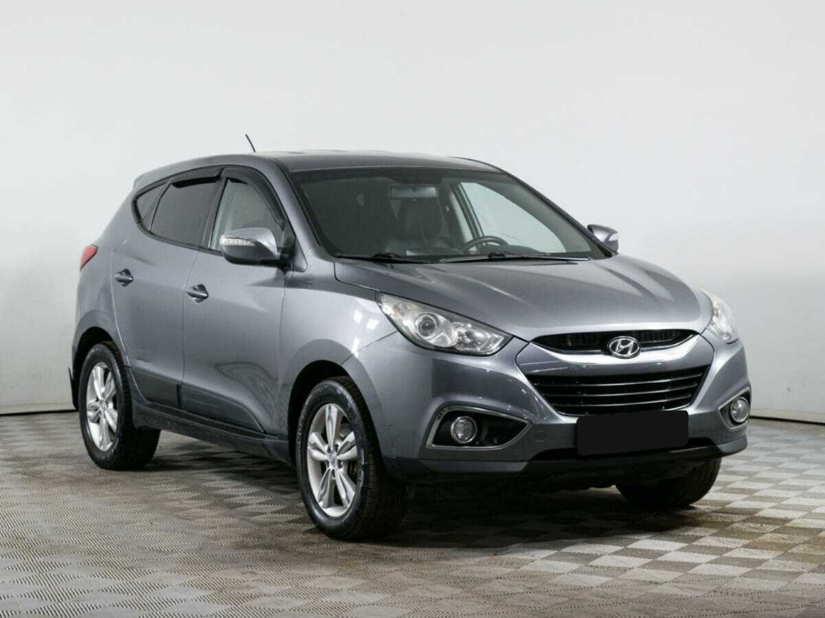 Hyundai ix35 б/у, 2012, Автоматическая. Фото: #2