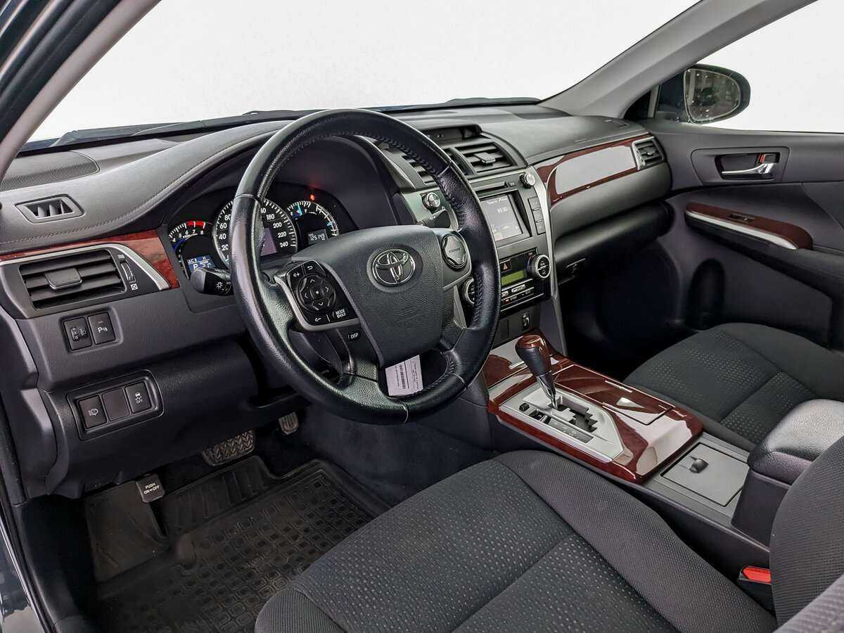 Toyota Camry б/у, 2013, Автоматическая. Фото: #13