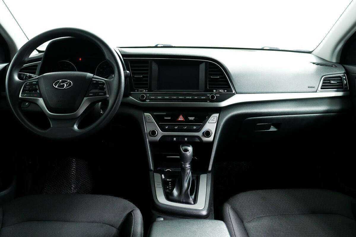 Hyundai Elantra б/у, 2018, Автоматическая. Фото: #10