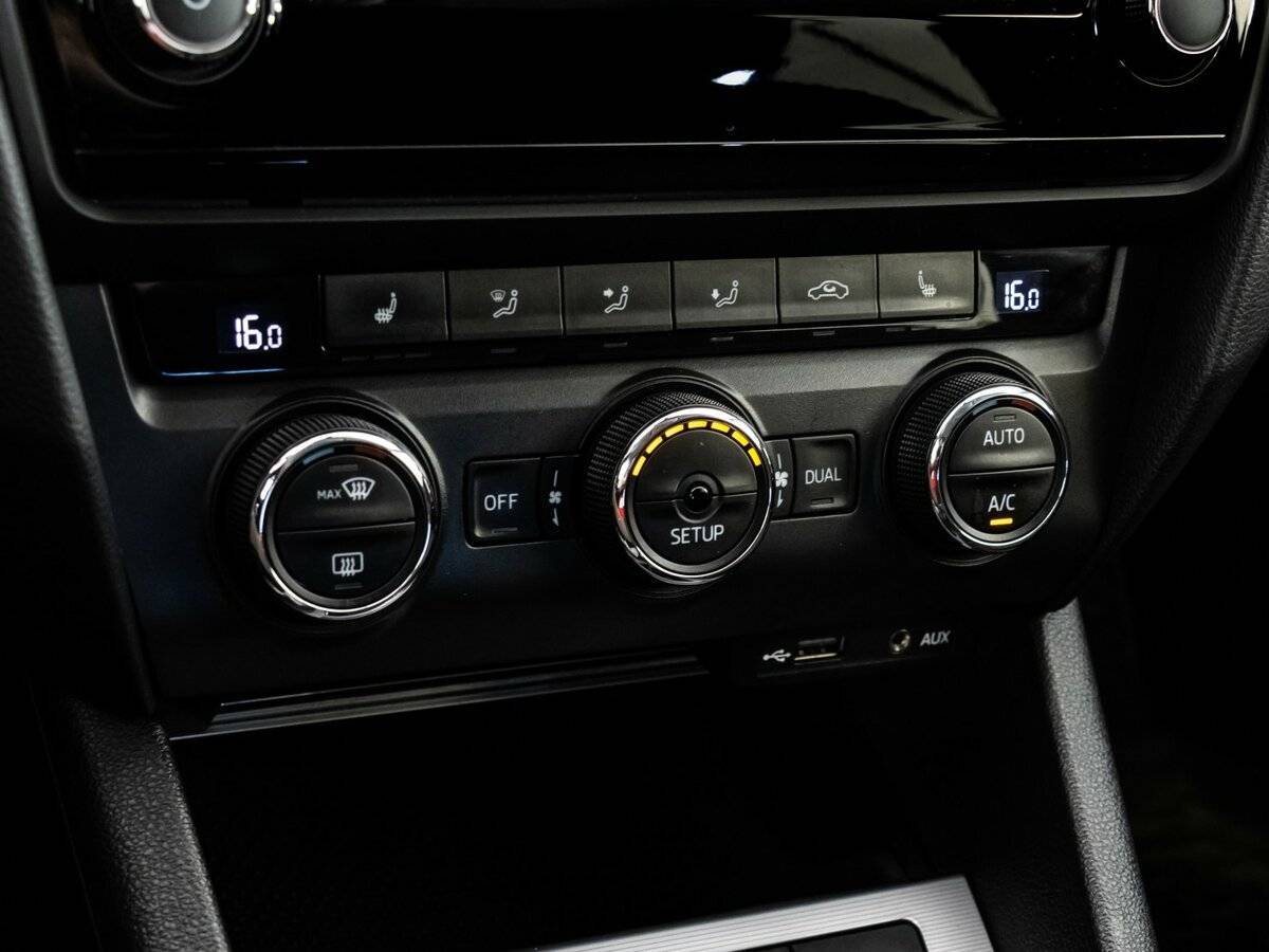 Skoda Octavia б/у, 2013, Механическая. Фото: #15