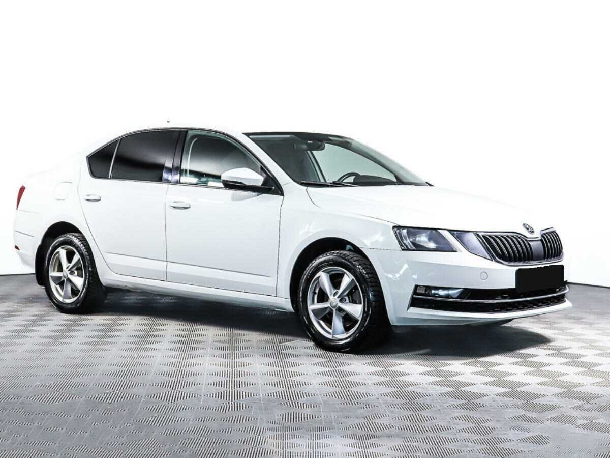 Skoda Octavia б/у, 2019, Автоматическая. Фото: #2