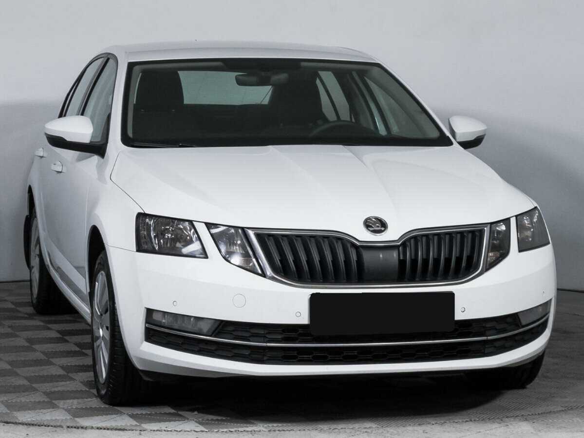 Skoda Octavia б/у, 2019, Автоматическая. Фото: #2