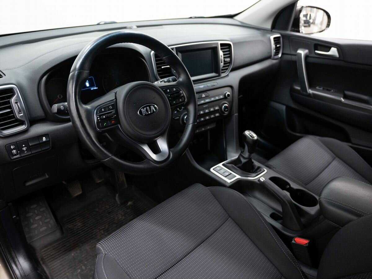 Kia Sportage б/у, 2017, Механическая. Фото: #6