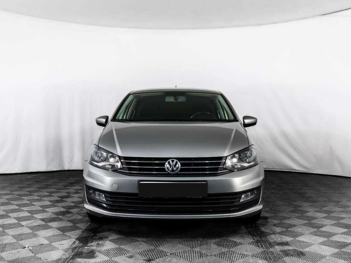 Volkswagen Polo б/у, 2018, Механическая. Фото: #1