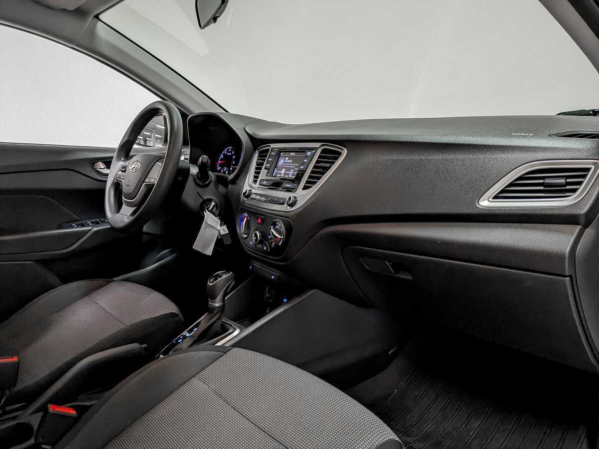 Hyundai Solaris б/у, 2021, Автоматическая. Фото: #10