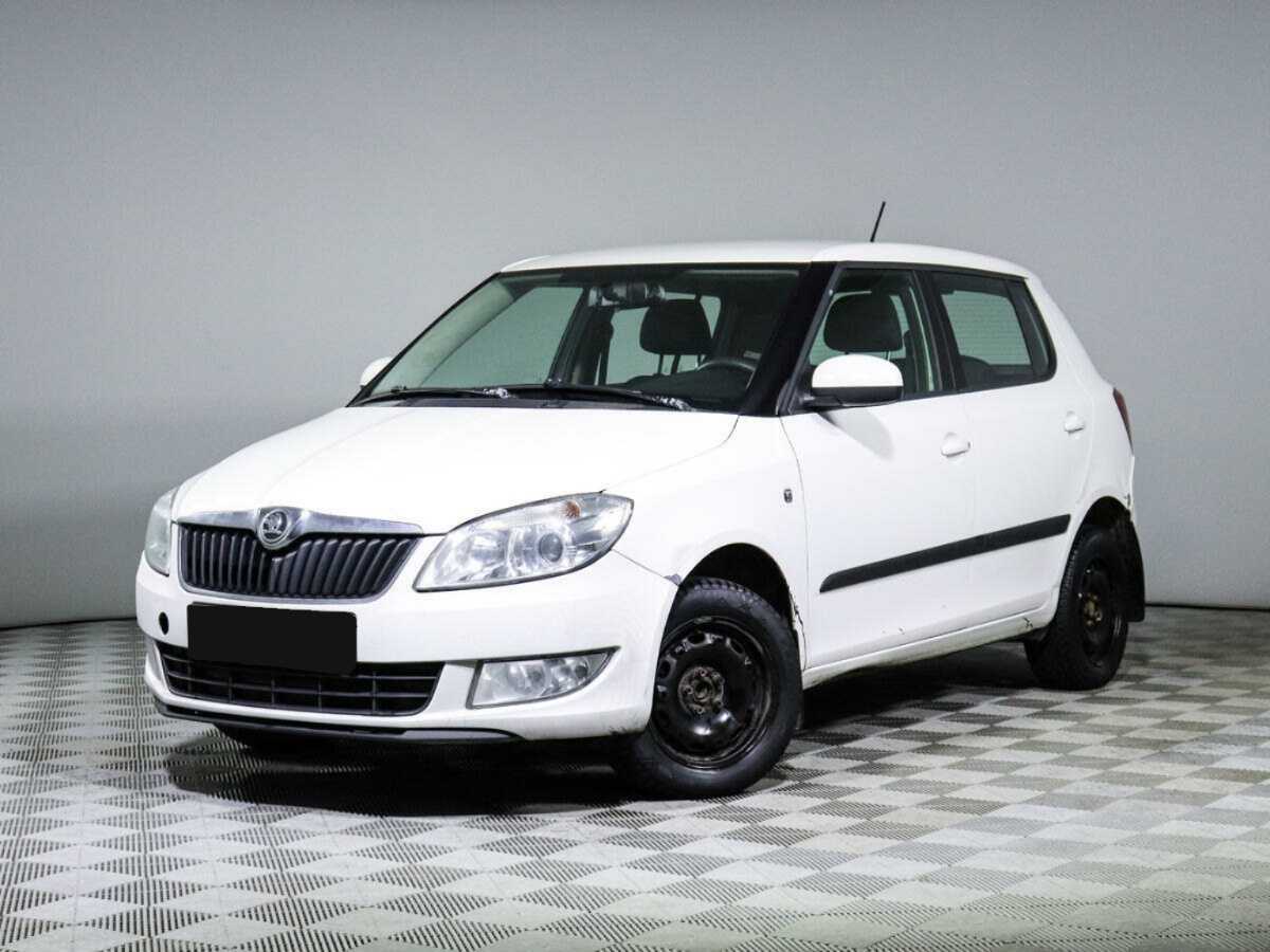 Skoda Fabia б/у, 2014, Механическая. Посмотреть фото